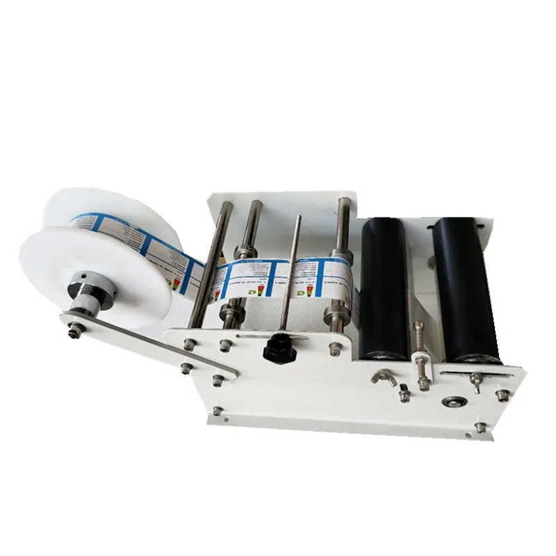 

Manual operate adhesive sticker labeling machine for round bottles