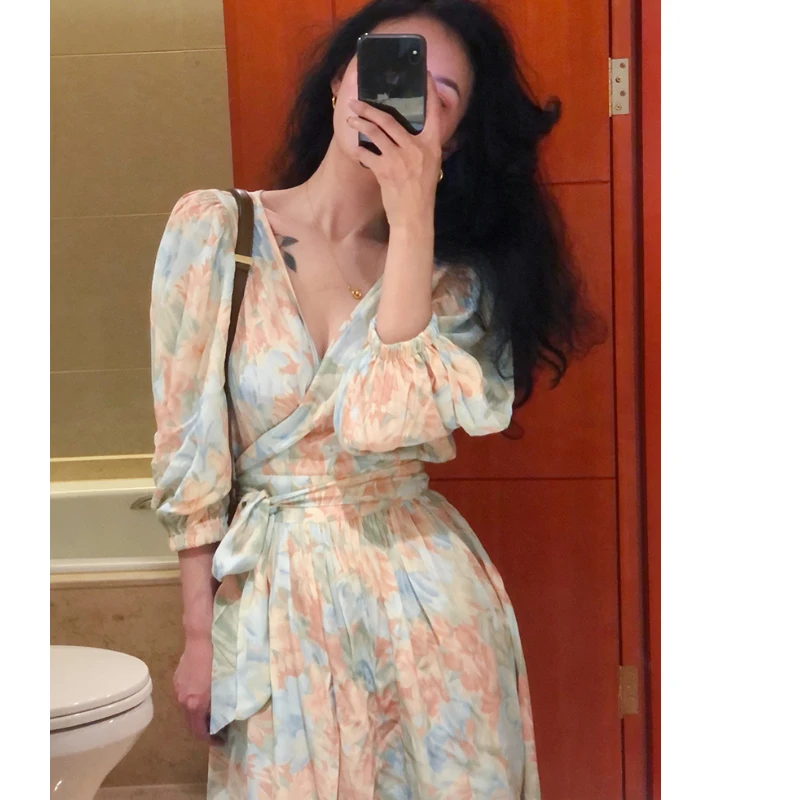 New 2021 Summer Casual Women Lantern Short Sleeve Print Dress Elegant Lace Up A Line Robe Dresses 
New 2021 Summer Casual Women Lantern Short Sleeve Print Dress Elegant Lace Up A Line Robe Dresses