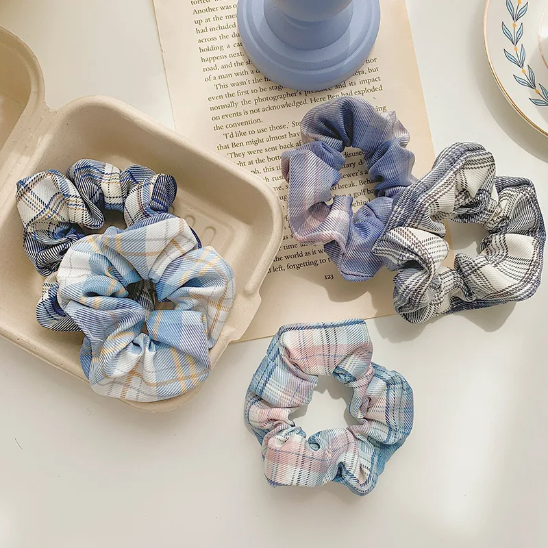 Vintage Floral Fabric Hair Rope Hair Scrunchie Girl Forest For Women Elastic Hair Band Ponytail Holder Hair Tie Gum Accessories
Vintage Floral Fabric Hair Rope Hair Scrunchie Girl Forest For Women Elastic Hair Band Ponytail Holder Hair Tie Gum Accessories