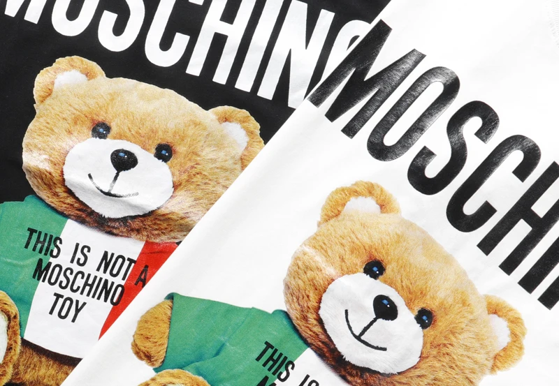 Fashion Moschino Women T-Shirts Casual Bear Imprint Unisex Shirts Short Sleeve Tops MOSCHINO O-Neck Cotton Shirt With Brand Labe
Fashion Moschino Women T-Shirts Casual Bear Imprint Unisex Shirts Short Sleeve Tops MOSCHINO O-Neck Cotton Shirt With Brand Labe