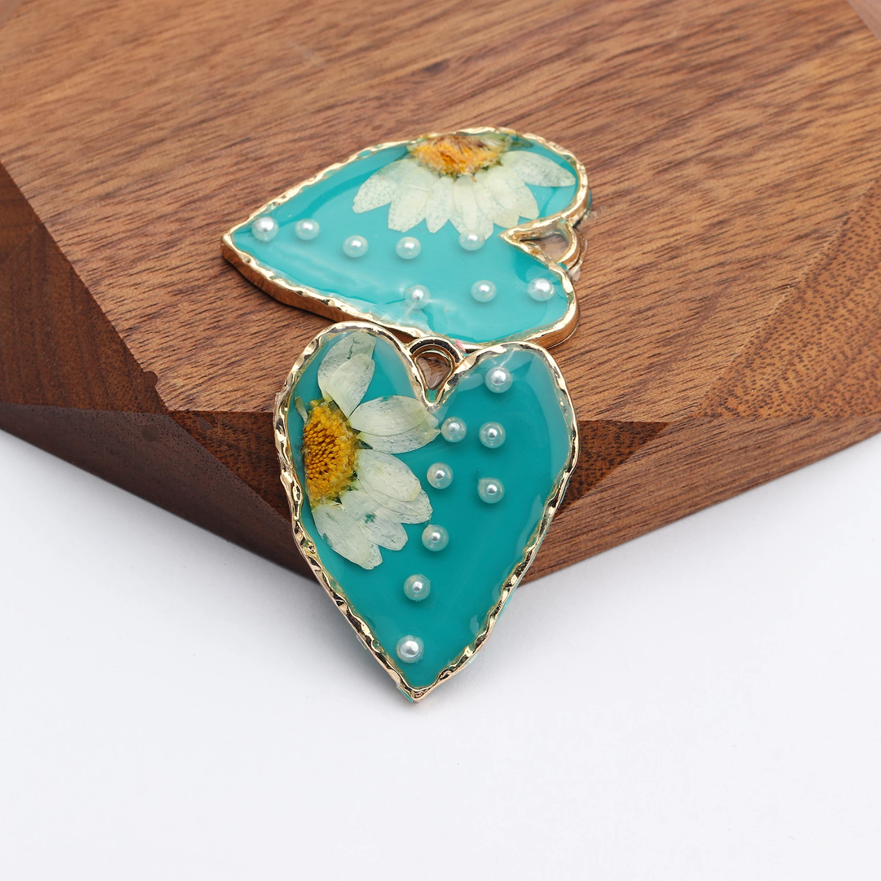 GUFEATHER M654,jewelry accessories,diy pendants,hand made,resin dried flower,copper metal,jewelry making,diy earrings,10pcs/lot
GUFEATHER M654,jewelry accessories,diy pendants,hand made,resin dried flower,copper metal,jewelry making,diy earrings,10pcs/lot