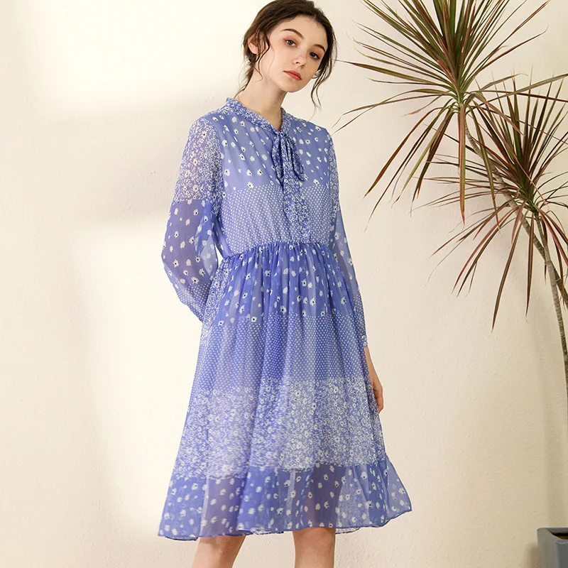 2021 spring and summer dress new mid length temperament goddess positioning printing Waist Chiffon pleated skirt
2021 spring and summer dress new mid length temperament goddess positioning printing Waist Chiffon pleated skirt