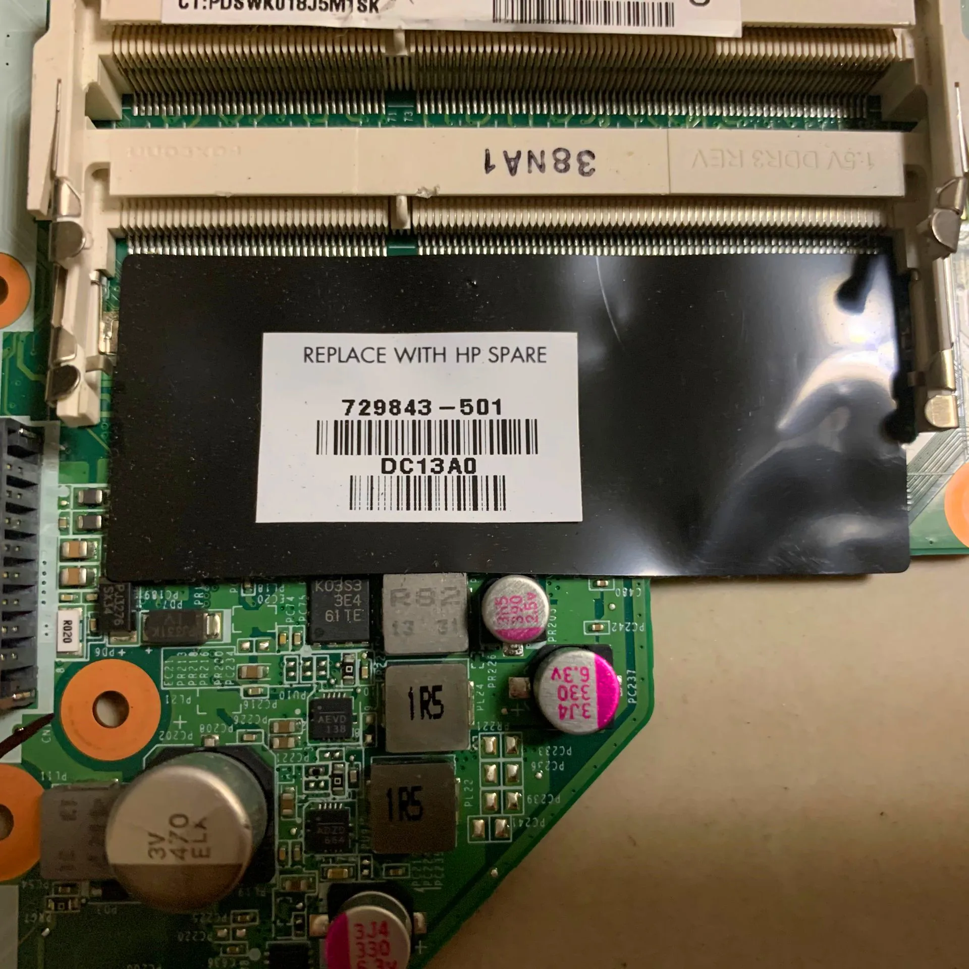 FOR HP Pavilion 14-e 15-e 17-e laptop motherboard DC13A0 729843-501 729843-001 HM76 I3-3110M DAR62CMB6A0 100% fully tested
FOR HP Pavilion 14-e 15-e 17-e laptop motherboard DC13A0 729843-501 729843-001 HM76 I3-3110M DAR62CMB6A0 100% fully tested