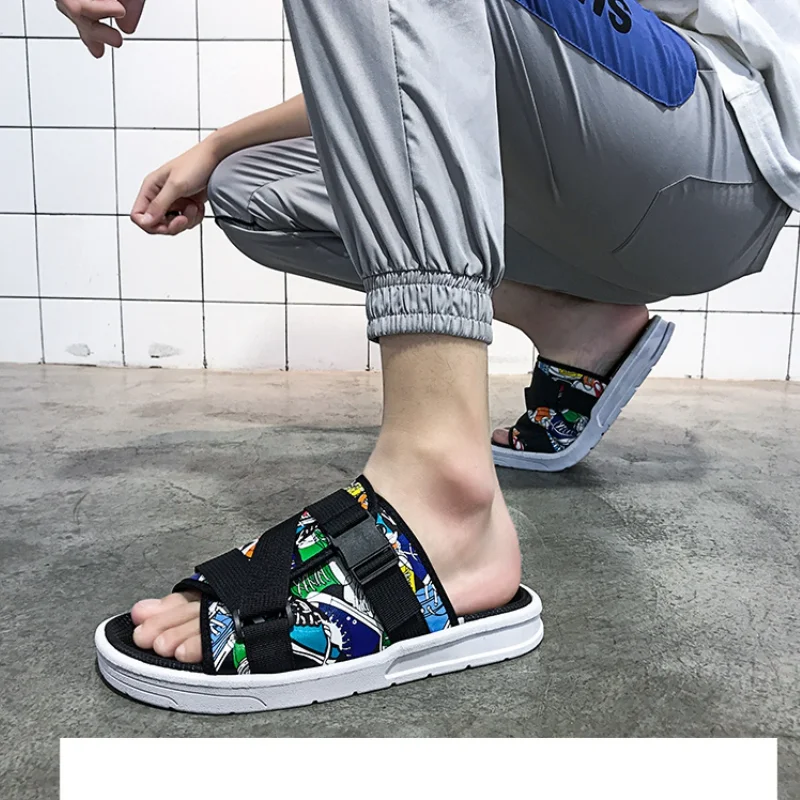 2021 Summer New All-match Fashion Non-slip Men's Slippers Outdoor Sandy Beach Chic Slippers for Male Thick Bottom Flip Flops Men
2021 Summer New All-match Fashion Non-slip Men's Slippers Outdoor Sandy Beach Chic Slippers for Male Thick Bottom Flip Flops Men