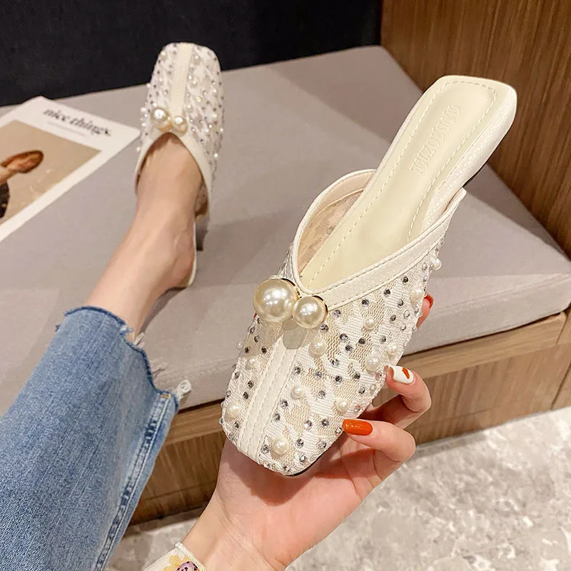 Korean Style Summer Fashion Square Toe Women's Slides Female Breathable Mesh Slip On Outside Slippers for Ladies
Korean Style Summer Fashion Square Toe Women's Slides Female Breathable Mesh Slip On Outside Slippers for Ladies