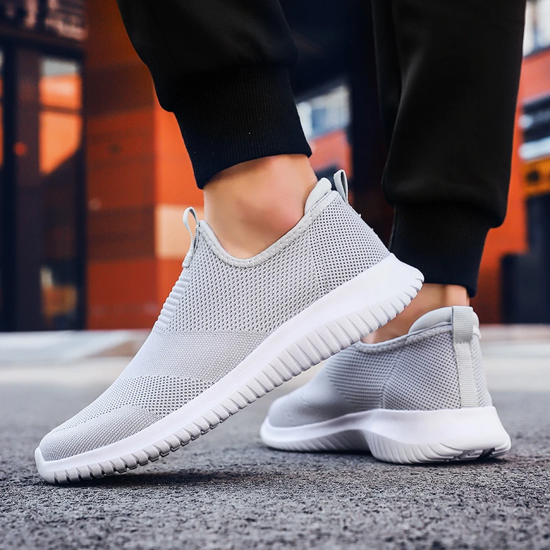 Men Summer Casual Shoes Breathable Mesh Sneakers Men Slip-On Comfortable Lovers Unisex Shoes Walking Loafers Large Size 35-49
Men Summer Casual Shoes Breathable Mesh Sneakers Men Slip-On Comfortable Lovers Unisex Shoes Walking Loafers Large Size 35-49