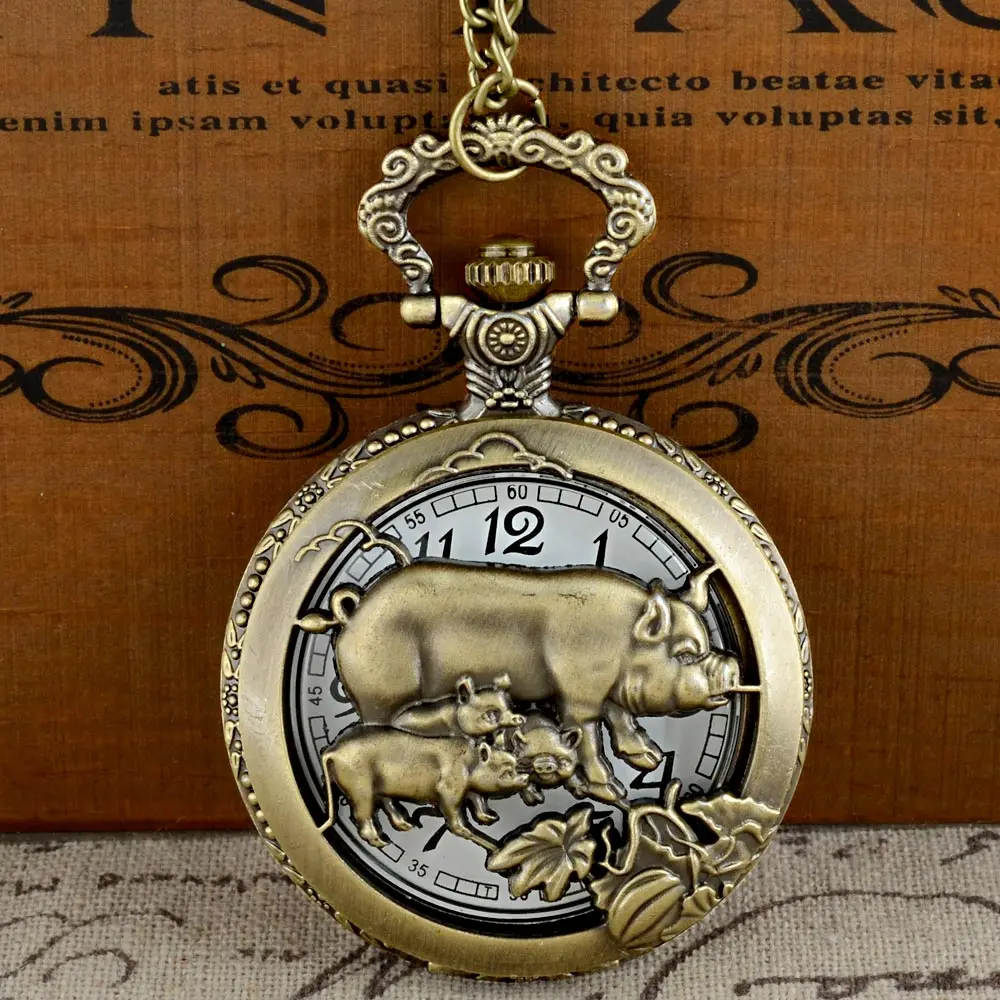 

Vintage Bronze Pig Graphic Quartz Pocket Watch with Chain Retro Men Women Classic Pendant Necklace Clock Gift