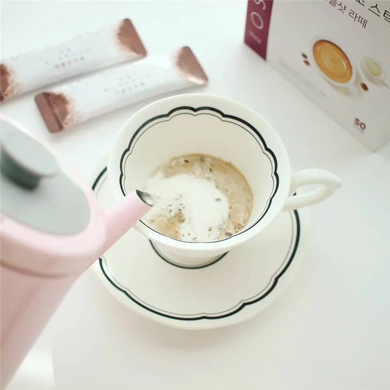 South Korea Jardin Murray Sugar-Free Concentrated Silky Italian Latte Coffee Containing 50 Pieces of Skimmed Milk Powder
South Korea Jardin Murray Sugar-Free Concentrated Silky Italian Latte Coffee Containing 50 Pieces of Skimmed Milk Powder