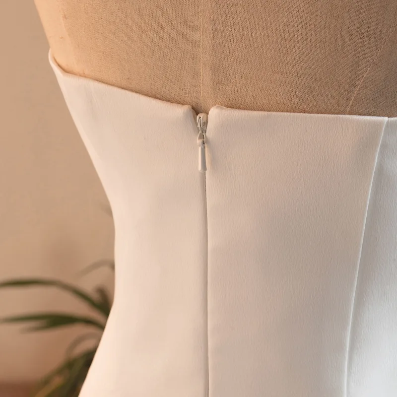 New Chic Vogue Women Tube top dress Evening Maxi Long Dress Night Dress Vestidos High Split Formal party dress Robe De Soiree
New Chic Vogue Women Tube top dress Evening Maxi Long Dress Night Dress Vestidos High Split Formal party dress Robe De Soiree