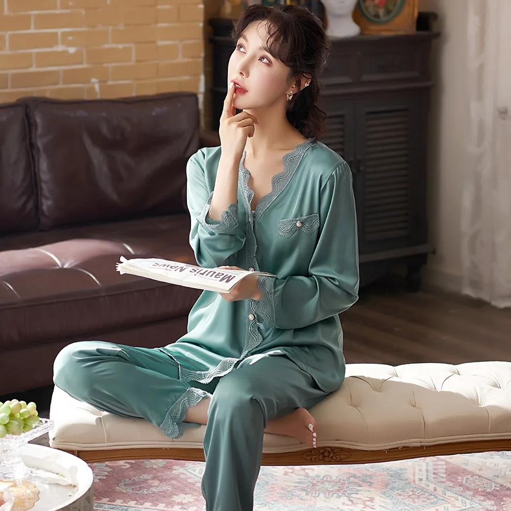 Satin Women Sleep Set Intimate Lingerie V-Neck 2PCS Pajamas Suit Sexy Lace Sleepwear Long Sleeve New Arrival Home Clothing
Satin Women Sleep Set Intimate Lingerie V-Neck 2PCS Pajamas Suit Sexy Lace Sleepwear Long Sleeve New Arrival Home Clothing