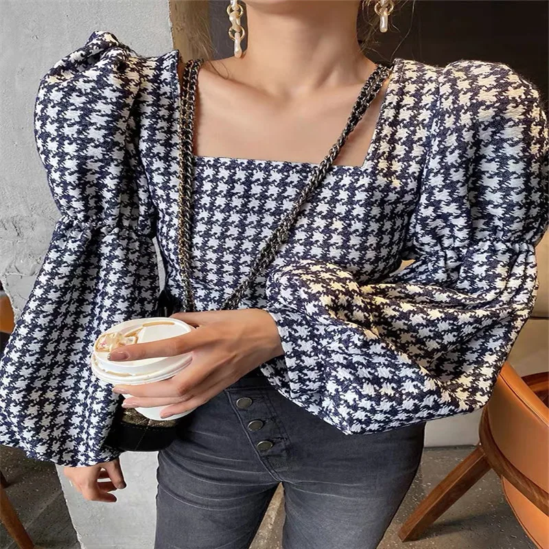RUGOD 2021 spring square collar wave patterns hoodstooth chic retro shirt elegant fashion termperament puff sleeve shirt 2021
RUGOD 2021 spring square collar wave patterns hoodstooth chic retro shirt elegant fashion termperament puff sleeve shirt 2021