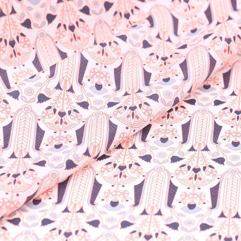 Digital inkjet silk crepe de chine fabric14 mm printing micro-transparent clothing dress silk fabric wholesale silk cloth
Digital inkjet silk crepe de chine fabric14 mm printing micro-transparent clothing dress silk fabric wholesale silk cloth
