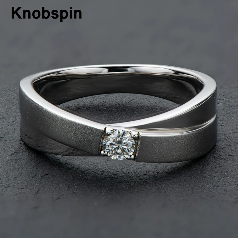 Кольцо Knobspin из настоящего круглого муассанита 100% пробы с крестом из серебра 925 пробы, простое модное кольцо для женщин и мужчин, ювелирное из...
Кольцо Knobspin из настоящего круглого муассанита 100% пробы с крестом из серебра 925 пробы, простое модное кольцо для женщин и мужчин, ювелирное из...