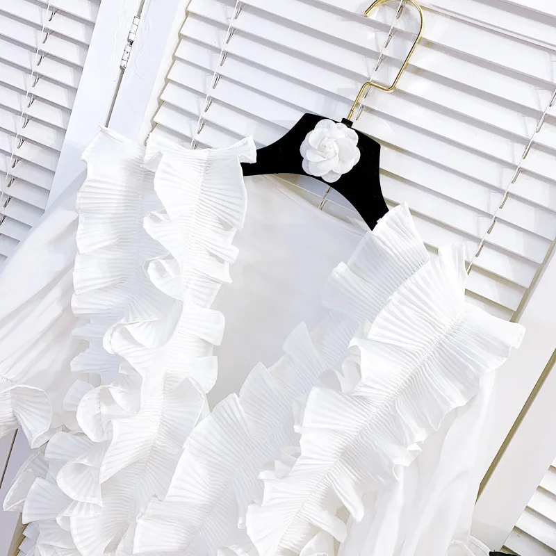 Super Fairy Fashion Women Layered Stringy Selvedge Short Shirt Retro Solid Color V-neck Pleated Waist Slimming Short Top Blouse
Super Fairy Fashion Women Layered Stringy Selvedge Short Shirt Retro Solid Color V-neck Pleated Waist Slimming Short Top Blouse