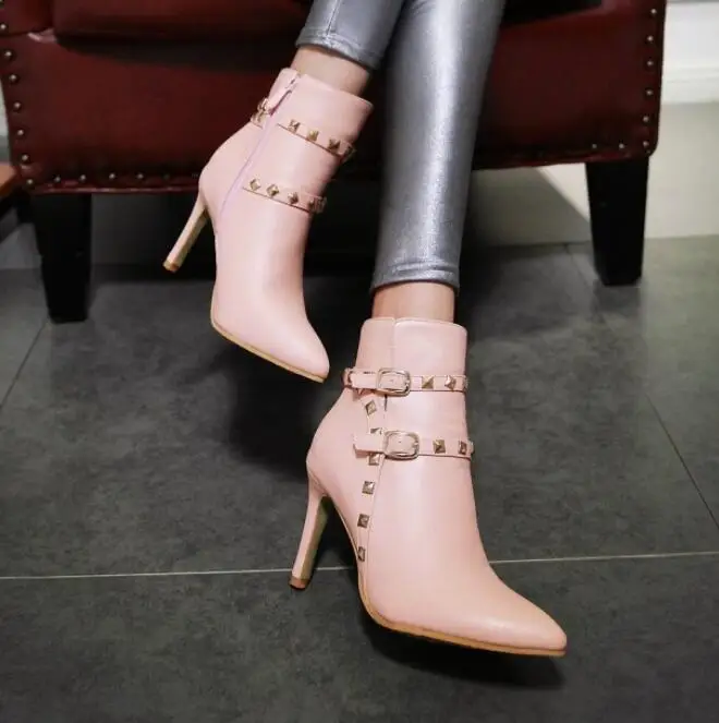 Plus Size Ladies High Heel Spikes Ankle Boots Buckle Pointed Toe Party Shoes
Plus Size Ladies High Heel Spikes Ankle Boots Buckle Pointed Toe Party Shoes