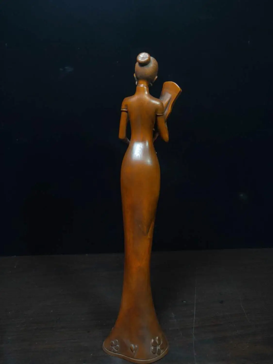 wedding decoration China dynasty Boxwood Wood Hand-carved Ancient Belle girl beauty Beauty holding zither status in hand
wedding decoration China dynasty Boxwood Wood Hand-carved Ancient Belle girl beauty Beauty holding zither status in hand