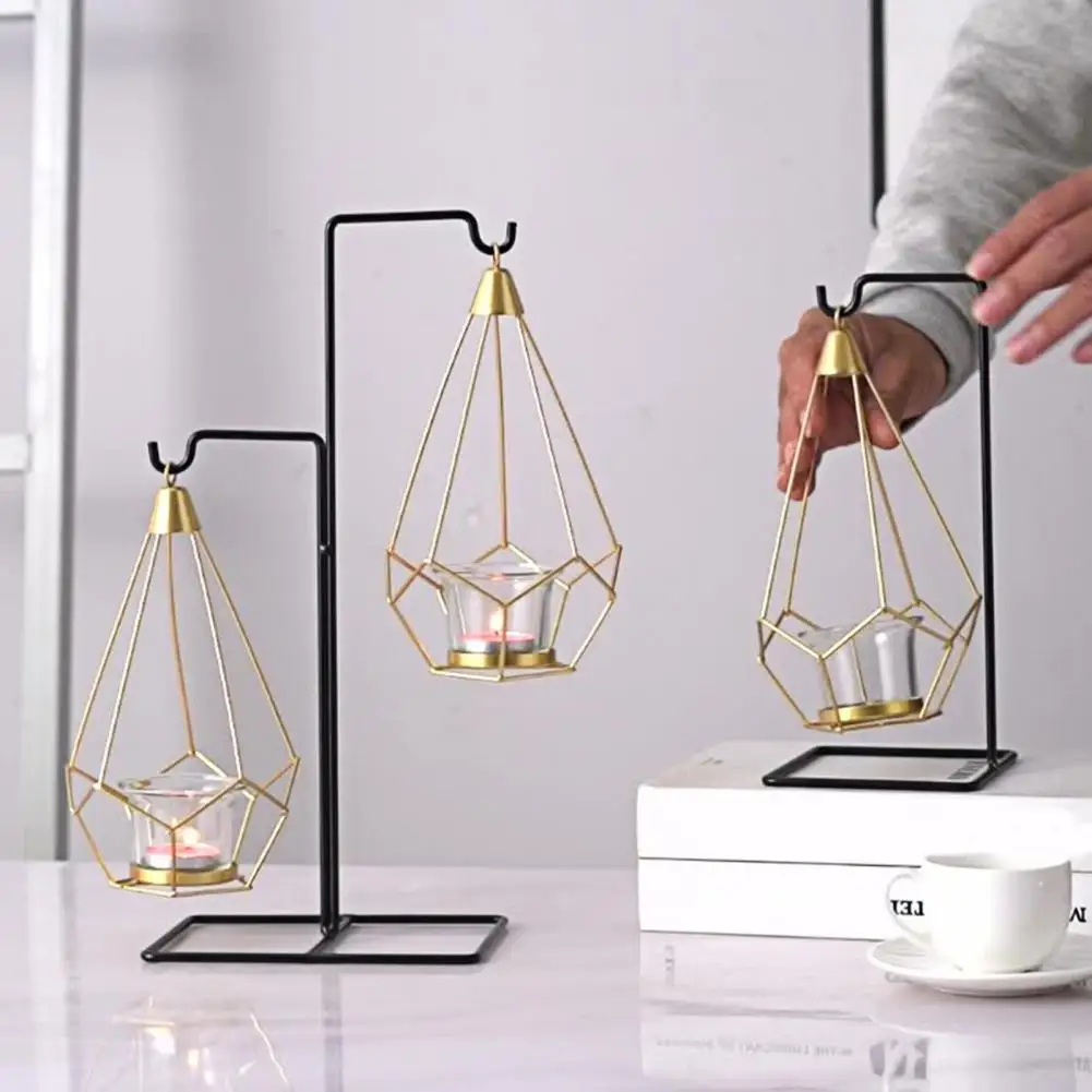 2021 Hanging Candle Holder Romantic Table Ornament Nordic Style Geometric Wrought Iron Candlestick Wedding Party Dinner Decor
2021 Hanging Candle Holder Romantic Table Ornament Nordic Style Geometric Wrought Iron Candlestick Wedding Party Dinner Decor