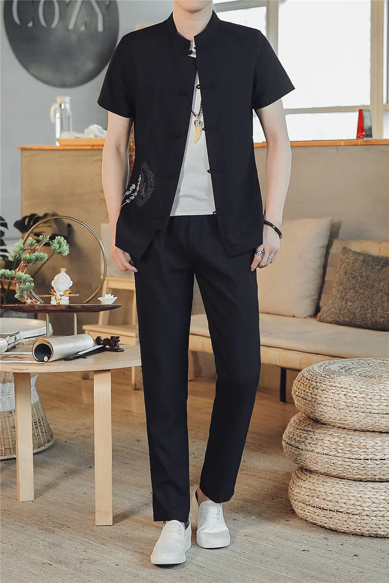 2021 New Imitation Ice Silk Men Sets Cardigan Short-sleeved Shirts+Trousers Embroidered Two-Piece Men's Home Suits 4 Color M-5XL
2021 New Imitation Ice Silk Men Sets Cardigan Short-sleeved Shirts+Trousers Embroidered Two-Piece Men's Home Suits 4 Color M-5XL