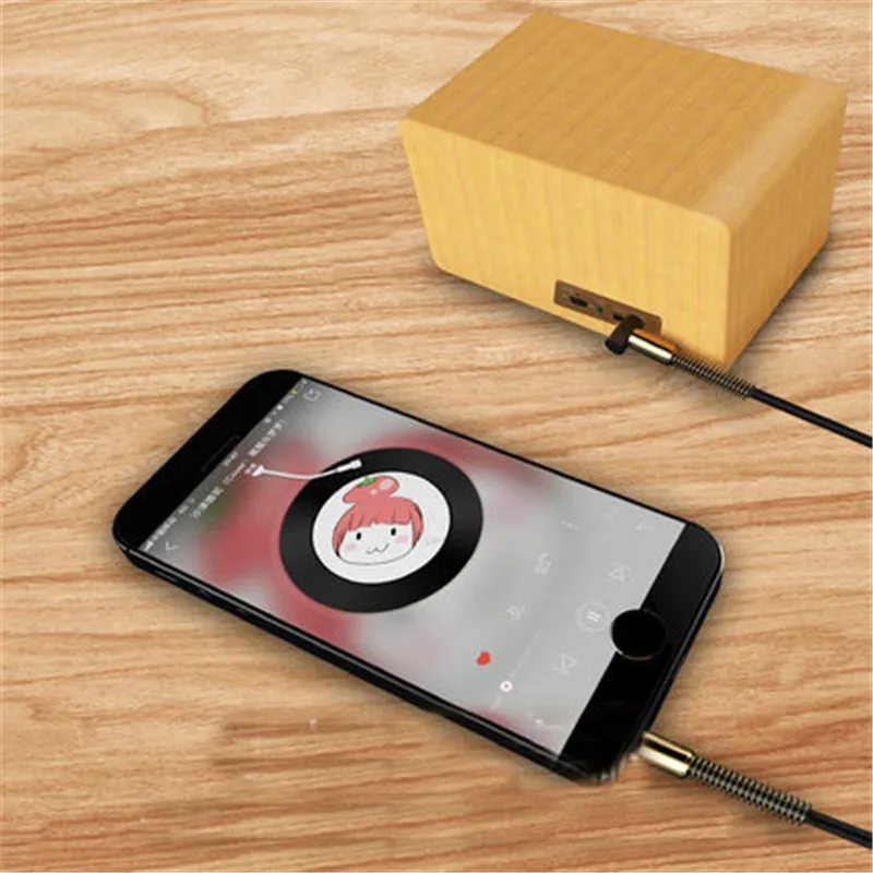 Aux cable 3.5mm plug male to male car audio cable for phone music car accessories
Aux cable 3.5mm plug male to male car audio cable for phone music car accessories