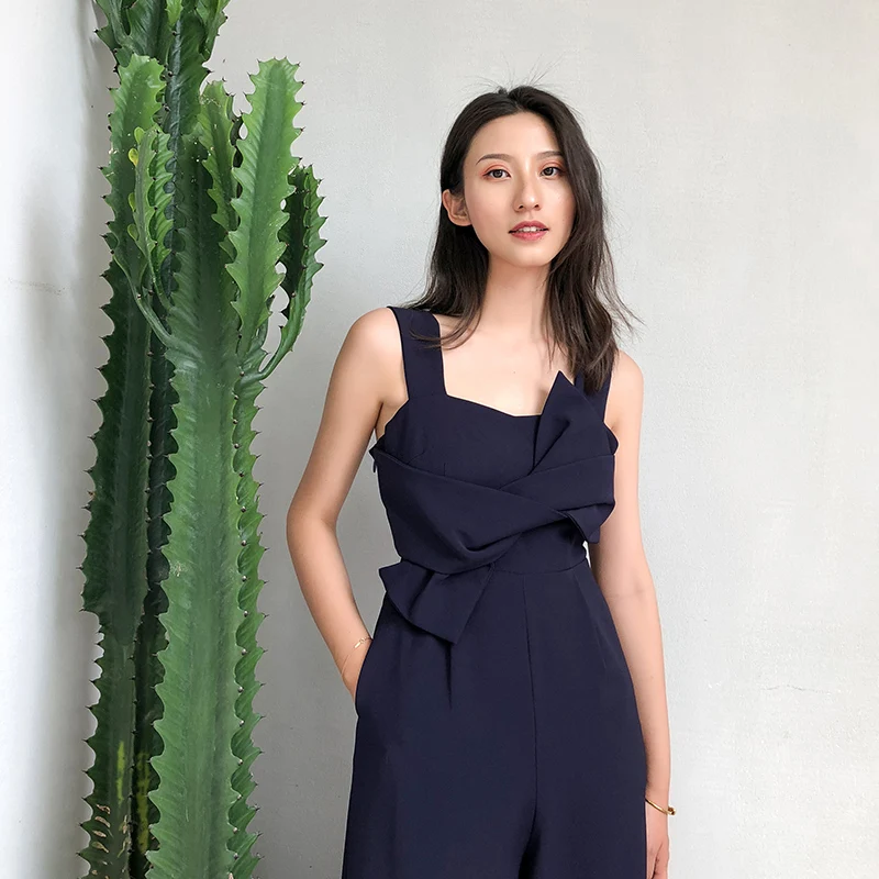 Sexy Bow Strap Jumpsuit Wide Legs Summer Sleeveless Backless Calf-Length Pants Bodysuits Solid Fashion Higt Waist Rompers Womens
Sexy Bow Strap Jumpsuit Wide Legs Summer Sleeveless Backless Calf-Length Pants Bodysuits Solid Fashion Higt Waist Rompers Womens