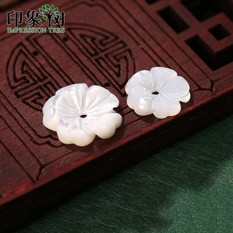 Seashell Flower Shape Charms 1Pc White Pick Size 10/12mm Smooth Side Shell Beads For Handmade Necklace DIY Jewelry Making 19083
Seashell Flower Shape Charms 1Pc White Pick Size 10/12mm Smooth Side Shell Beads For Handmade Necklace DIY Jewelry Making 19083