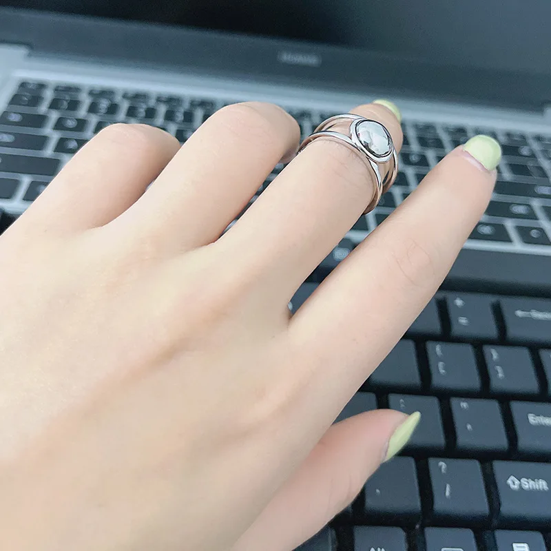Vintage Silver Color Double Laye Opening Finger Ring for Cocktail Party Men Women's Wedding Ring Engagement Jewelry Party Gift
Vintage Silver Color Double Laye Opening Finger Ring for Cocktail Party Men Women's Wedding Ring Engagement Jewelry Party Gift