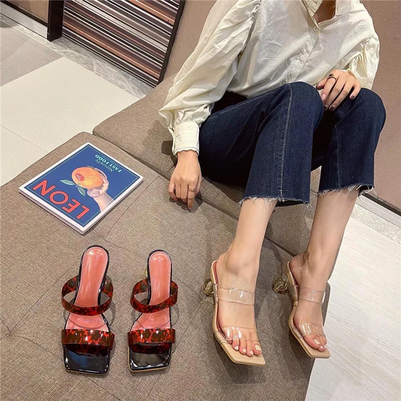 MStacchi Women PVC Slip-On Summer Sandals Ladies Strange Round Heels Shoes Woman Square Toe Transparent Crystal Pumps Footwear
MStacchi Women PVC Slip-On Summer Sandals Ladies Strange Round Heels Shoes Woman Square Toe Transparent Crystal Pumps Footwear