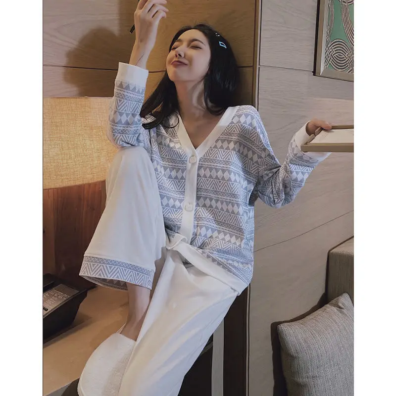 QWEEK Pajamas for Women Cotton Home Suit Long-sleeved Trousers Autumn Pijamas Cardigan Button Pyjamas Soft and Warm Large Size
QWEEK Pajamas for Women Cotton Home Suit Long-sleeved Trousers Autumn Pijamas Cardigan Button Pyjamas Soft and Warm Large Size