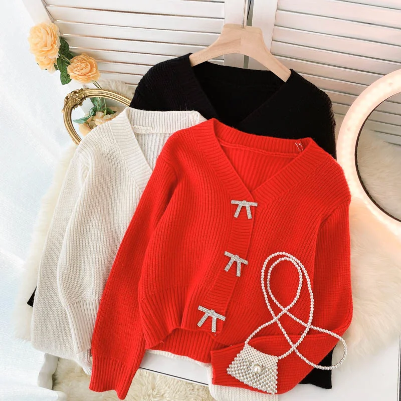 Korean Fashion Women Sweater 2021 Fashion Autumn V-neck Long Sleeve Rhinestone Bowknot Decoration Sweet Ladies Knitted Cardigan
Korean Fashion Women Sweater 2021 Fashion Autumn V-neck Long Sleeve Rhinestone Bowknot Decoration Sweet Ladies Knitted Cardigan
