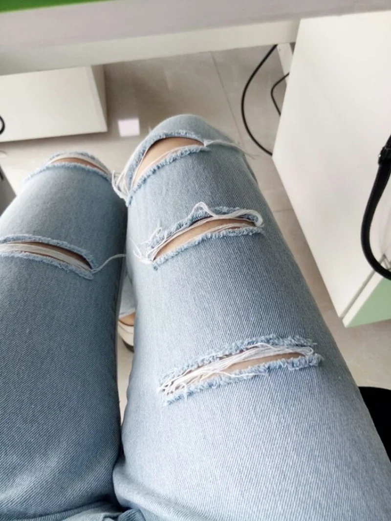 Spring and Summer Ripped Loose and Thin Nine-point Pants Harem Pants Jeans Women Street Style Trousers 2021
Spring and Summer Ripped Loose and Thin Nine-point Pants Harem Pants Jeans Women Street Style Trousers 2021