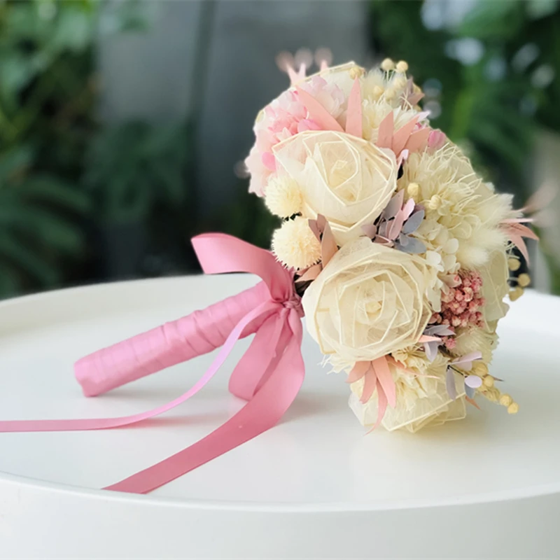 Bride's Bouquet Eternal Rose Artificial Flower Plant,Photographic Props Mariage Bouquets Centerpiece Chic Romantic Wedding Decor 
Bride's Bouquet Eternal Rose Artificial Flower Plant,Photographic Props Mariage Bouquets Centerpiece Chic Romantic Wedding Decor