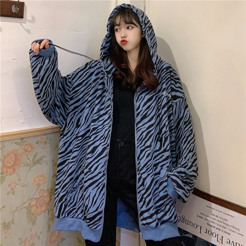 Oversize Zebra Print Coat for Women Spring and Autumn Retro Hong Kong Style Ins Trendy Soft Wind Thin Salt Style Fried Street
Oversize Zebra Print Coat for Women Spring and Autumn Retro Hong Kong Style Ins Trendy Soft Wind Thin Salt Style Fried Street