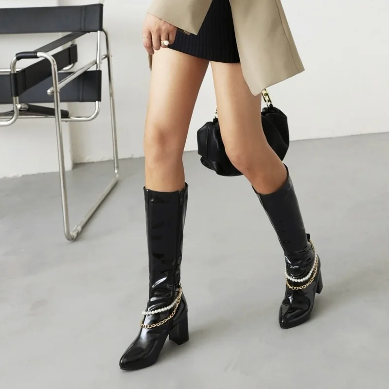 Winter 2021 European and American Fashion Women Over The Knee Sexy Thigh-high Boots-8826
Winter 2021 European and American Fashion Women Over The Knee Sexy Thigh-high Boots-8826