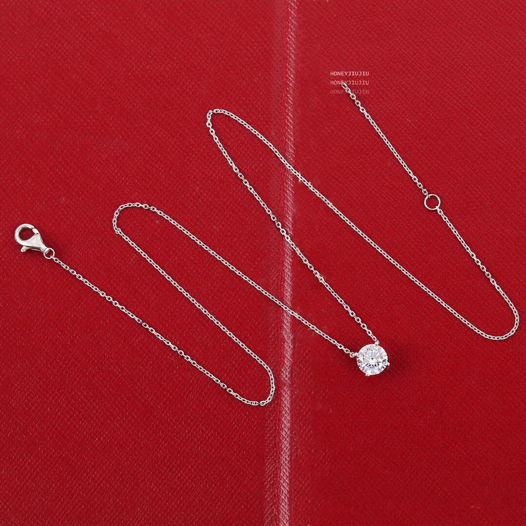 2021 Europe And America Brand Diamond Pendant Necklace For Women Designer Luxury Fine Jewelry Top Quality Bijoux Trend
2021 Europe And America Brand Diamond Pendant Necklace For Women Designer Luxury Fine Jewelry Top Quality Bijoux Trend