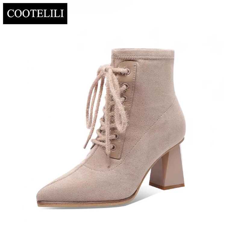 LIBIELIy Women Boots Fall Winter Warm Short Ankle Boots Pointed Toe Slip On Wedges 7cm Heel Non-Slip Shoes For Woman 34-39
LIBIELIy Women Boots Fall Winter Warm Short Ankle Boots Pointed Toe Slip On Wedges 7cm Heel Non-Slip Shoes For Woman 34-39