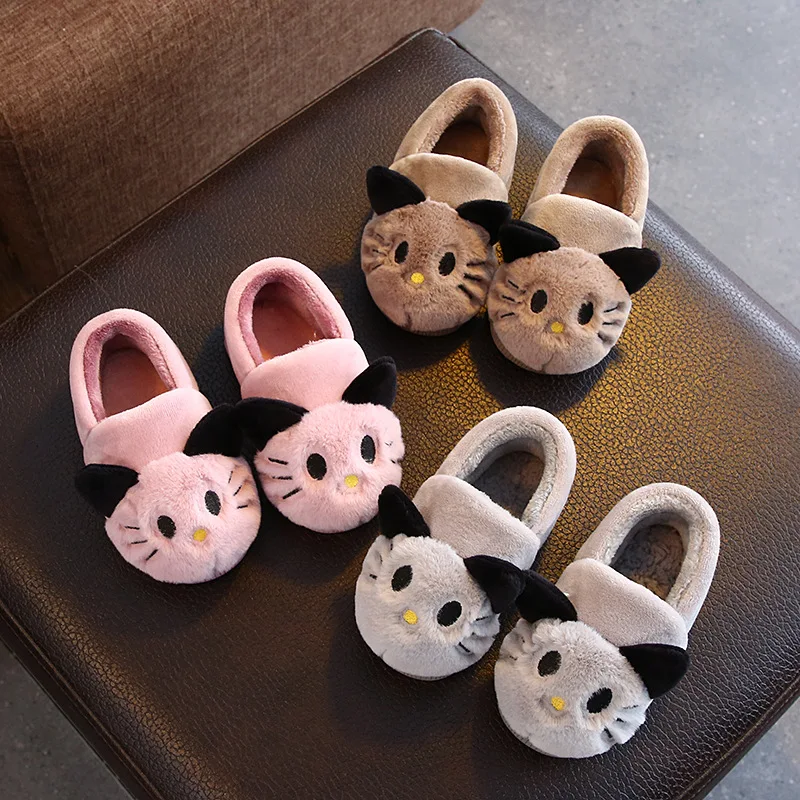 New Cartoon Thick Sole Winter Cotton Bedroom Mop Girls Children's Cute Plush Slippers Boys Home Furry Flexible Indoor Shoes
New Cartoon Thick Sole Winter Cotton Bedroom Mop Girls Children's Cute Plush Slippers Boys Home Furry Flexible Indoor Shoes