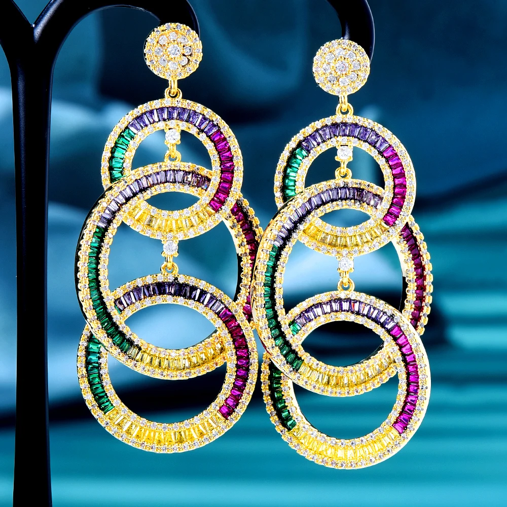 Soramoore серьги Gorgeous Circles Big CZ Drop Earrings Full Cubic Zirconia for Women Wedding Trendy Earrings Bijoux High Quality
Soramoore серьги Gorgeous Circles Big CZ Drop Earrings Full Cubic Zirconia for Women Wedding Trendy Earrings Bijoux High Quality