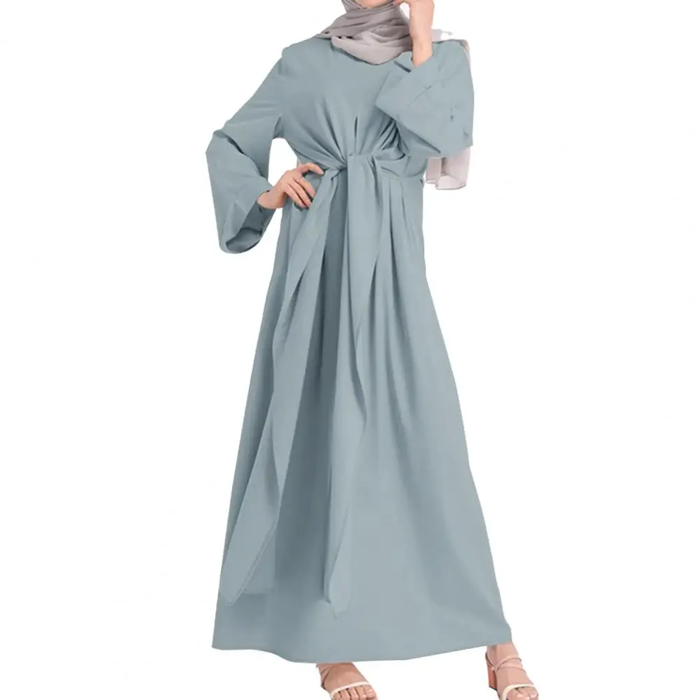 Muslim Women Dress Long Sleeve O Neck Solid Color Large Hem Loose Banquet Kaftan Maxi Dress 
Muslim Women Dress Long Sleeve O Neck Solid Color Large Hem Loose Banquet Kaftan Maxi Dress