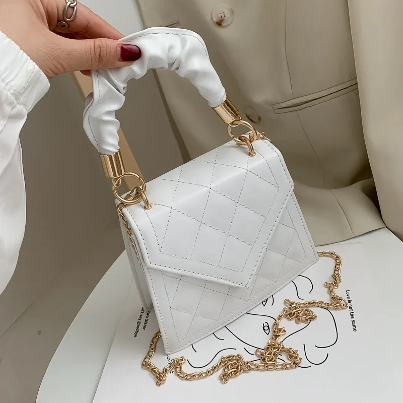Netcom mobile phone small bag women's 2020 summer new fashion versatile Lingge portable small square bag chain messenger bag
Netcom mobile phone small bag women's 2020 summer new fashion versatile Lingge portable small square bag chain messenger bag