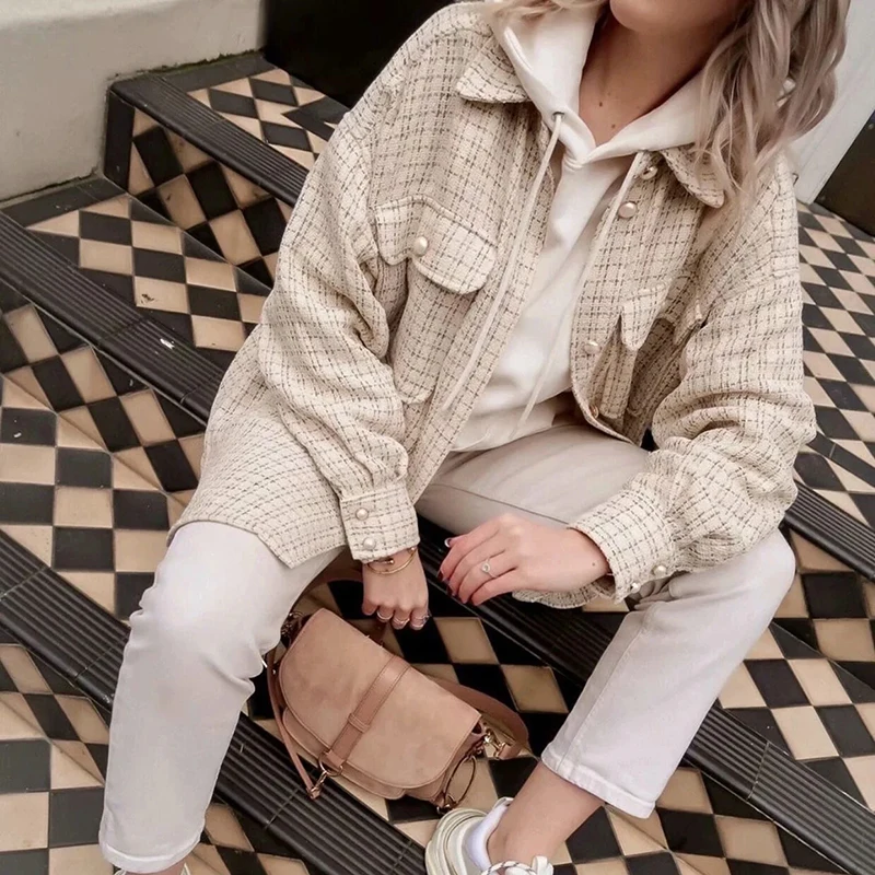 Tweed Jacket Women Coat Vintage Oversize Plaid Knitted Jackets Women Autumn Chic Ladies Streetwear Loose Elegant Female Outfit 
Tweed Jacket Women Coat Vintage Oversize Plaid Knitted Jackets Women Autumn Chic Ladies Streetwear Loose Elegant Female Outfit