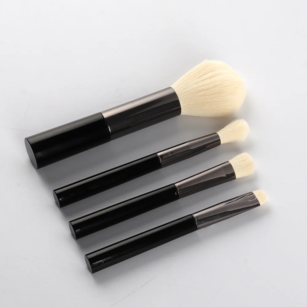 4Pcs Makeup Brushes Goat Hair Blush Powder Foundation Eyeshadow Highlight Repair Professional Beauty Tools Brocha de maquillaje
4Pcs Makeup Brushes Goat Hair Blush Powder Foundation Eyeshadow Highlight Repair Professional Beauty Tools Brocha de maquillaje