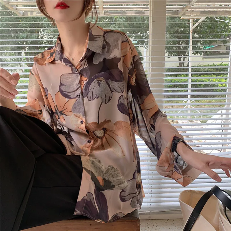 Hzirip Flower Printed Chiffon All-Match New Korean Fashion Retro 2020 Lapel Design Sense High Quality Female Sunscreen Shirt
Hzirip Flower Printed Chiffon All-Match New Korean Fashion Retro 2020 Lapel Design Sense High Quality Female Sunscreen Shirt