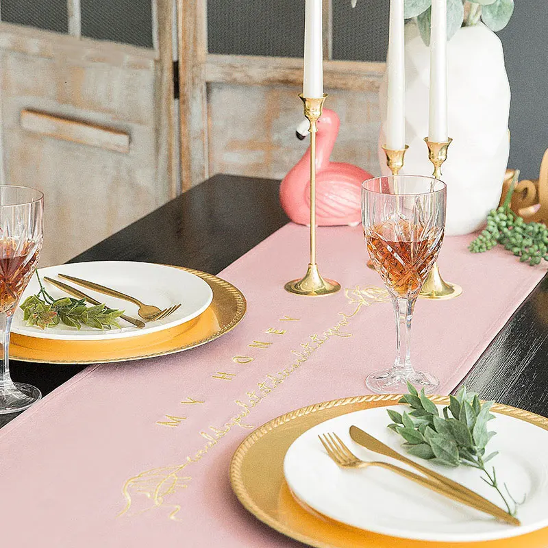 Embroidery Solid Color Velvet Table Runner Nordic Minimalist Short Plush Cabinet Cover Towel Dining Table Cover Cloth Bed Runner 
Embroidery Solid Color Velvet Table Runner Nordic Minimalist Short Plush Cabinet Cover Towel Dining Table Cover Cloth Bed Runner