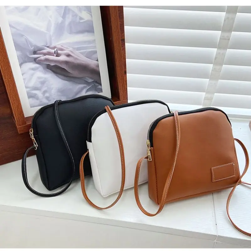 Retro Fashion Frosted Small Square Bag Pu Solid Color Crossbody Bag
Retro Fashion Frosted Small Square Bag Pu Solid Color Crossbody Bag