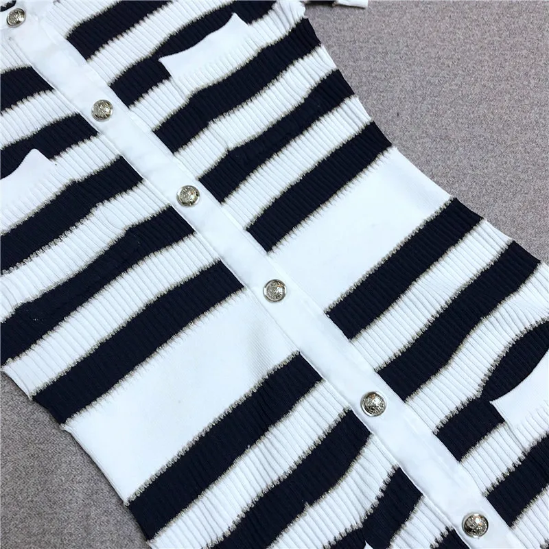 2021 Spring Summer Women Temperament Stripes Knitted Dress Waist Slimming Short Sleeve Knitwear O-Neck A-Line Bottom Faldas
2021 Spring Summer Women Temperament Stripes Knitted Dress Waist Slimming Short Sleeve Knitwear O-Neck A-Line Bottom Faldas