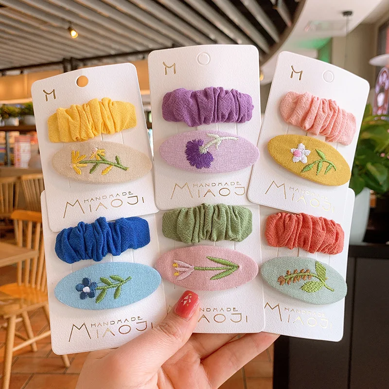 1 Set Oval Fabric Folds Fabric Embroidery Flower BB Clip Girl Hair Pins Kids Hair Accessories
1 Set Oval Fabric Folds Fabric Embroidery Flower BB Clip Girl Hair Pins Kids Hair Accessories