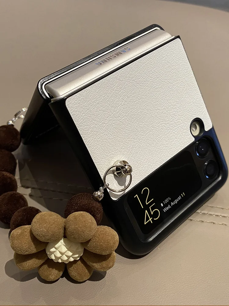 For Samsung galaxy z Flip3 case for Galaxy Z Flip3 5g case plush flower portable chain folding
For Samsung galaxy z Flip3 case for Galaxy Z Flip3 5g case plush flower portable chain folding