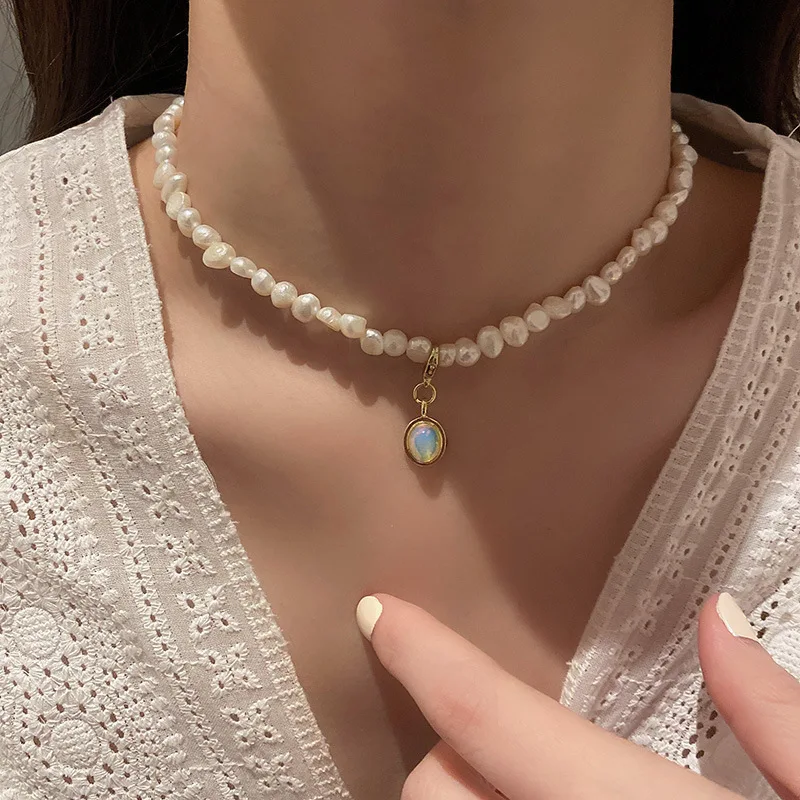 Origin Summer Luxury Shiny Moonstone Pendant Necklace for Women Elegant Natural Freshwater Pearl Chokers Necklaces Accessories
Origin Summer Luxury Shiny Moonstone Pendant Necklace for Women Elegant Natural Freshwater Pearl Chokers Necklaces Accessories