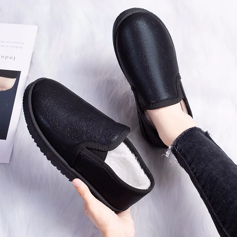 Autumn Winter New Style Stylish Lightweight Cotton Shoes 2021 Flat Heel Round Toe Plush Loafers Women Snow Flats Plus Size 36-43
Autumn Winter New Style Stylish Lightweight Cotton Shoes 2021 Flat Heel Round Toe Plush Loafers Women Snow Flats Plus Size 36-43