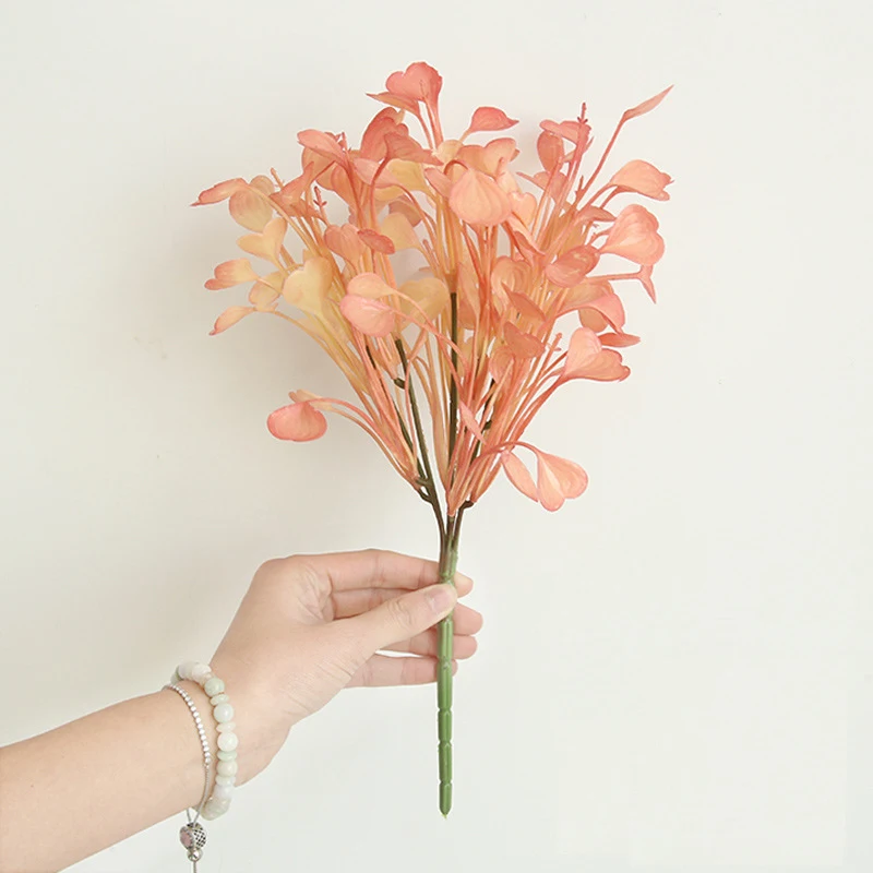 1Pcs Beautiful Ginkgo Leaf Bouquet Artificial Flowers DIY Wedding Party Gift Box Wreaths Festival Decoration Home Accessorie
1Pcs Beautiful Ginkgo Leaf Bouquet Artificial Flowers DIY Wedding Party Gift Box Wreaths Festival Decoration Home Accessorie